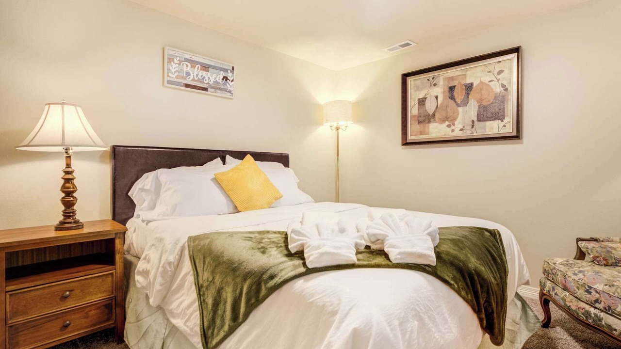 Photo of Bedroom in Woodland Park