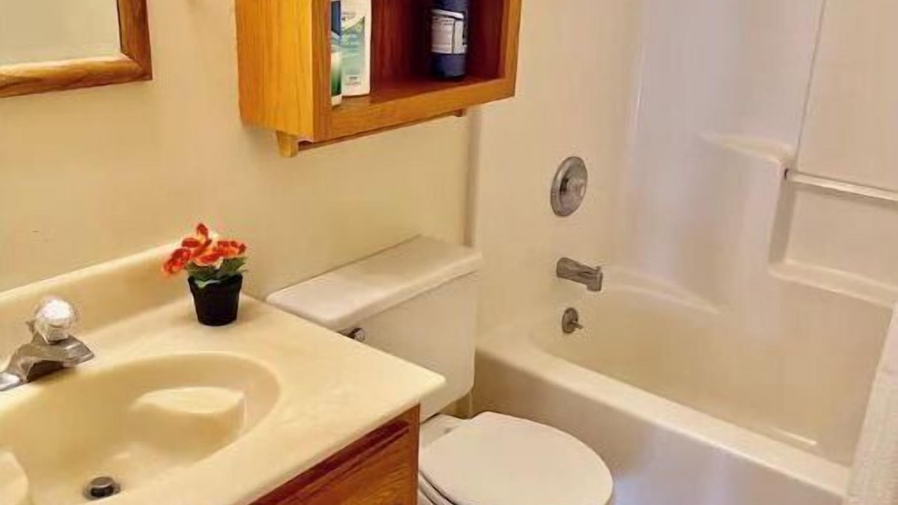 Photo of Bathroom in Alexandria