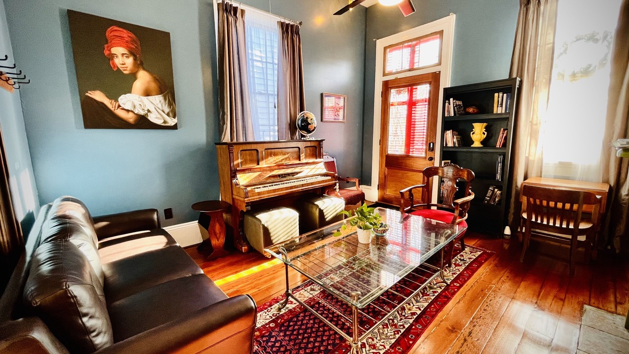 Photo of Bedroom in Seventh Ward