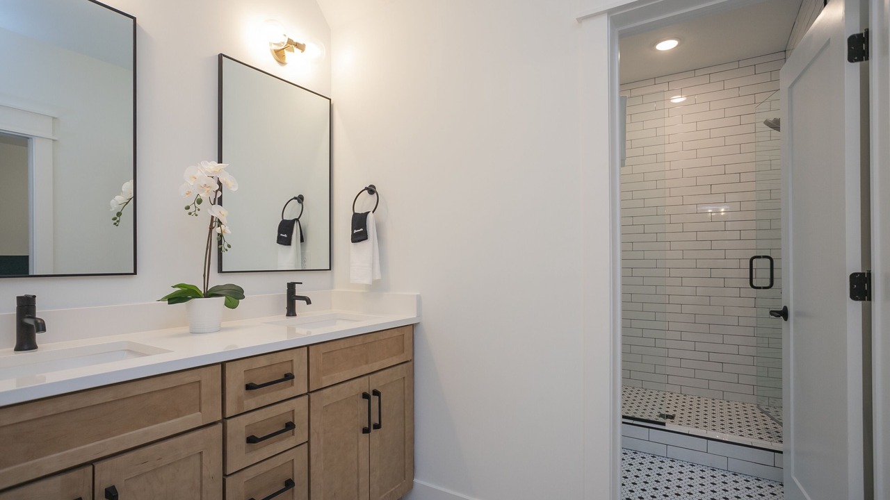 Photo of Bathroom in Edgehill