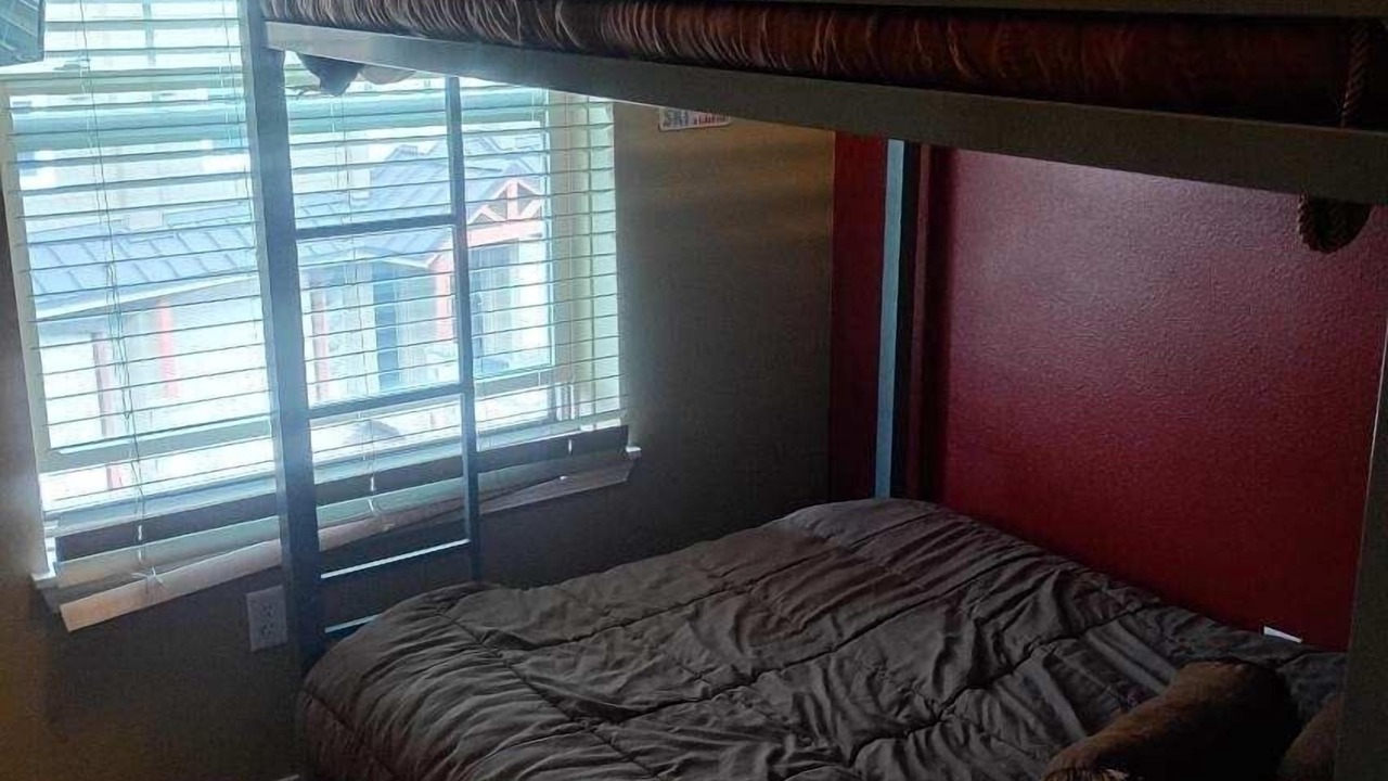 Photo of Bedroom in Government Camp
