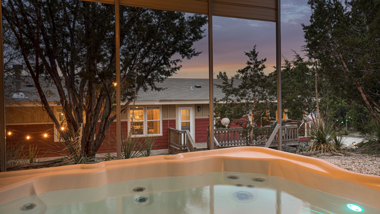 Photo of Outdoor in Canyon Lake