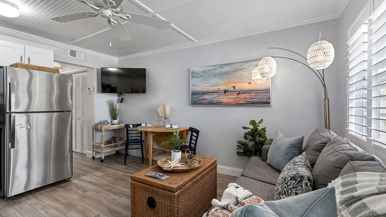 Photo of Livingroom in Bradenton Beach