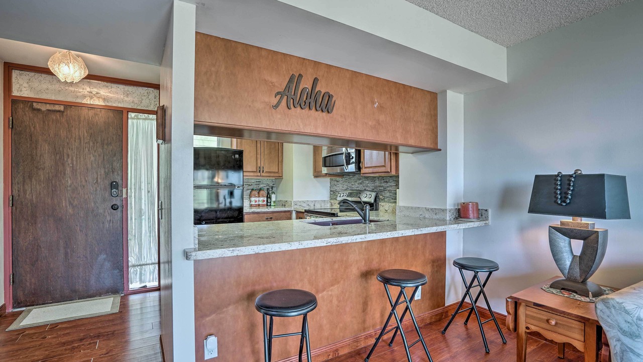 Photo of Others in Makaha