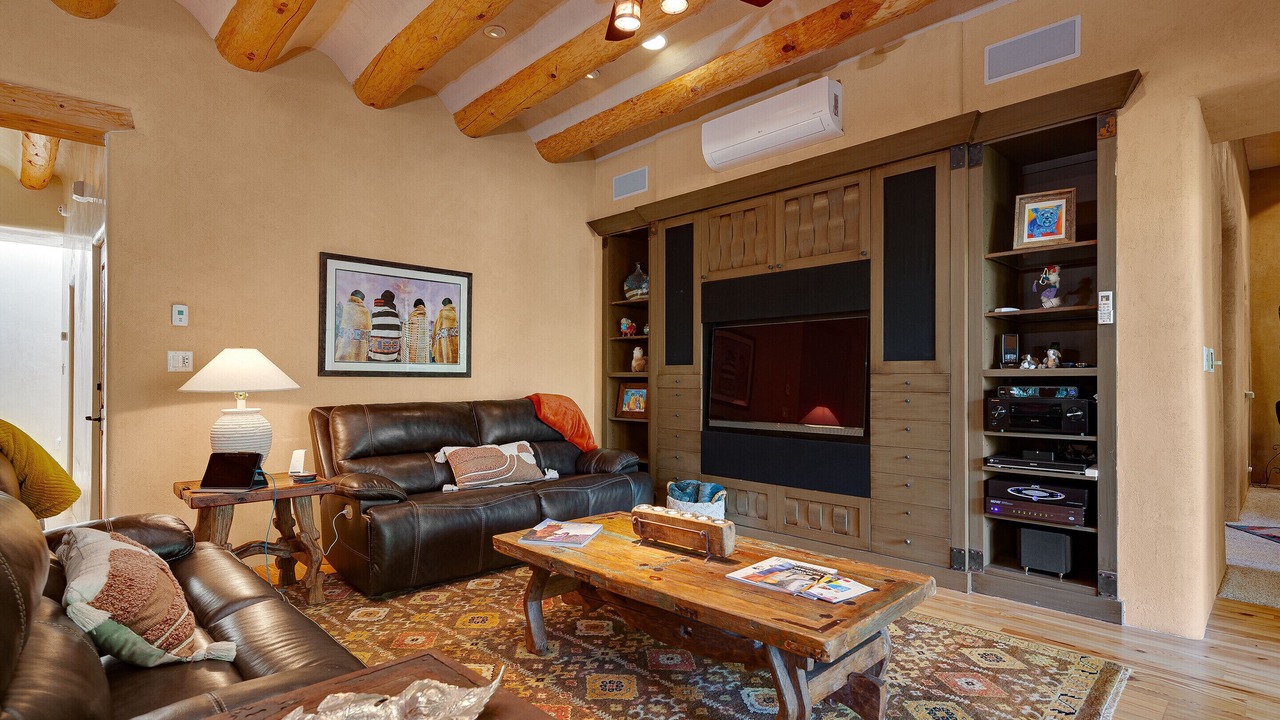 Photo of Livingroom in Tesuque