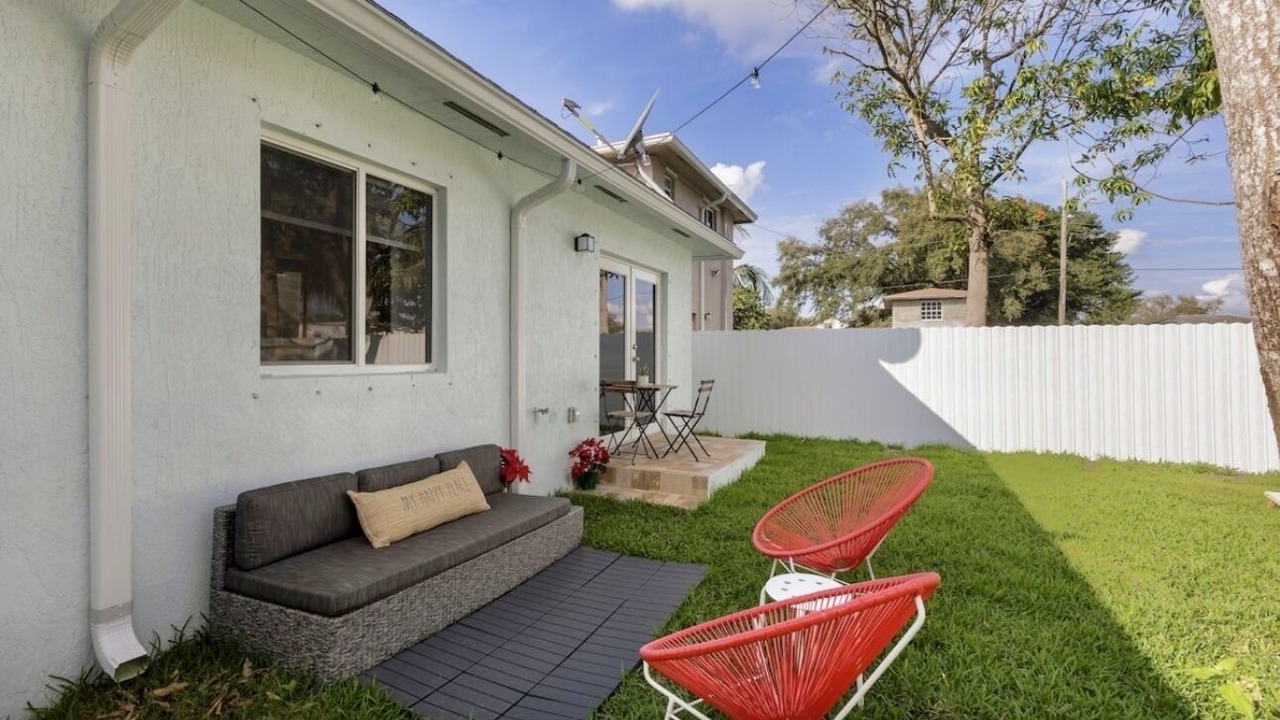Photo of Patio Balcony in West Little River