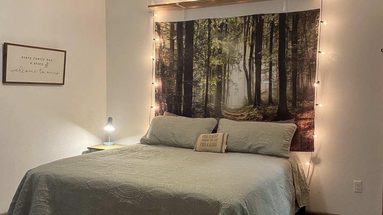 Photo of Bedroom in Ozark