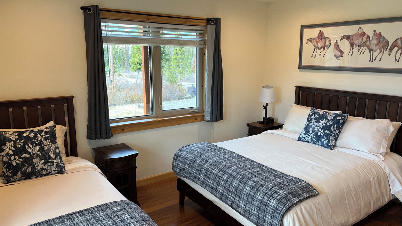 Photo of Bedroom in McKinley Park