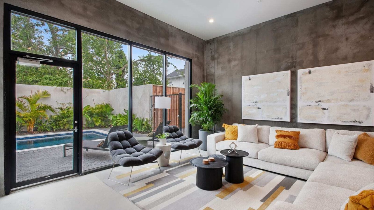 Photo of Livingroom in South 7th Ward