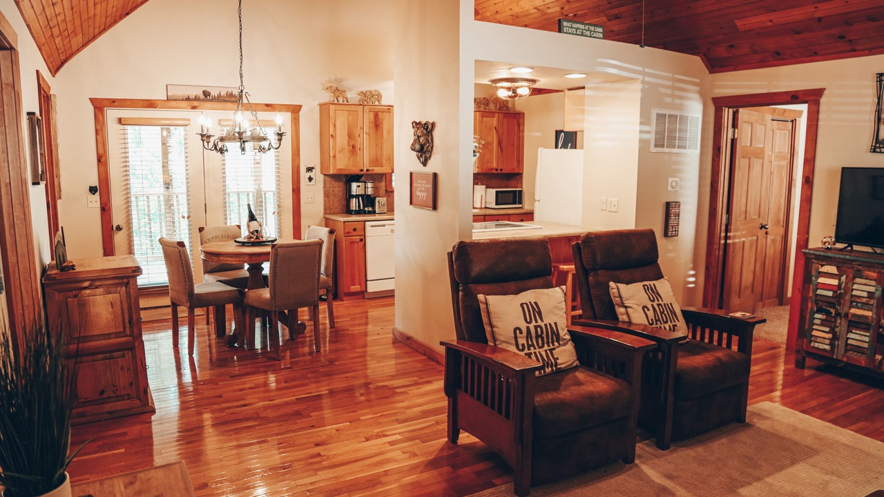 Photo of Bedroom in Branson West