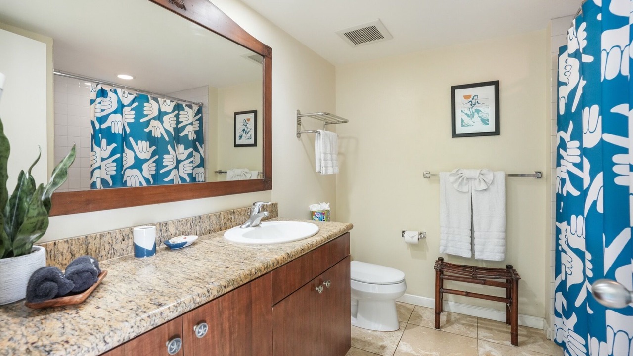 Photo of Bathroom in Wailua