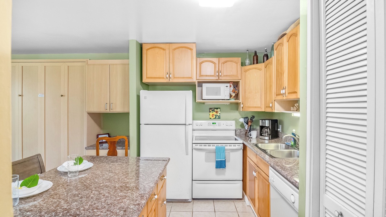 Photo of Kitchen in Kahuku
