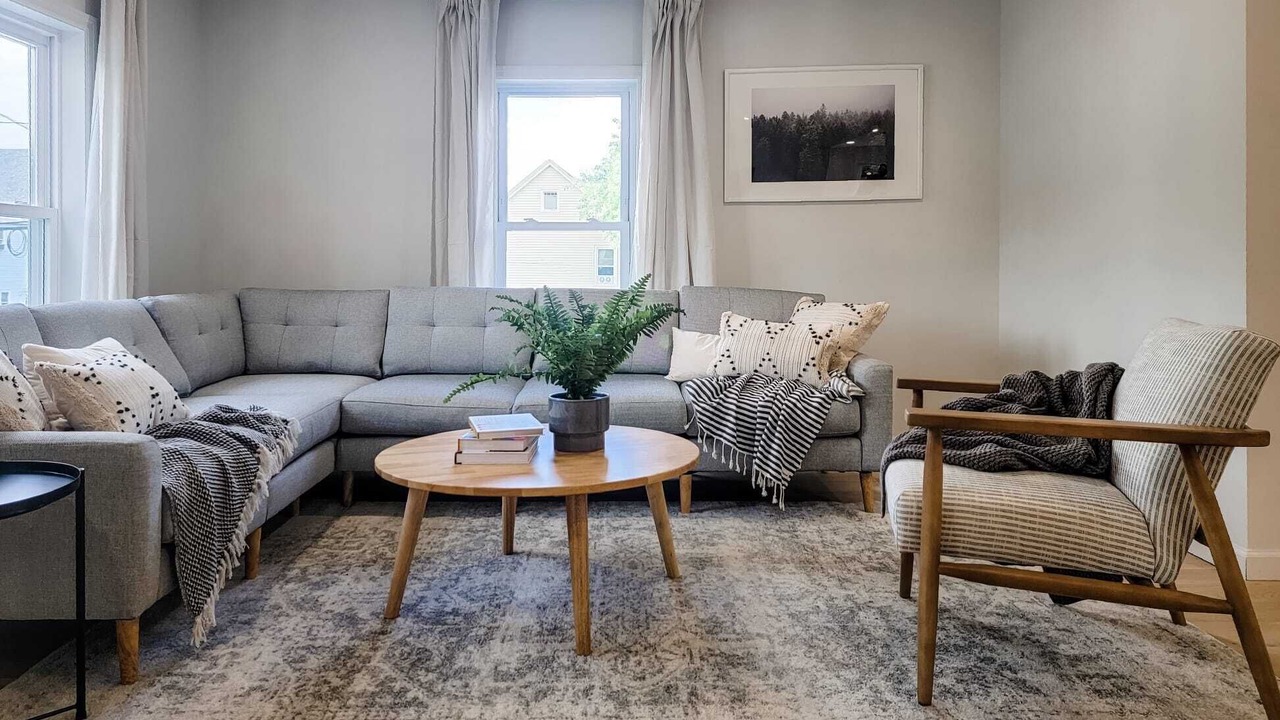 Photo of Livingroom in Warrensburg