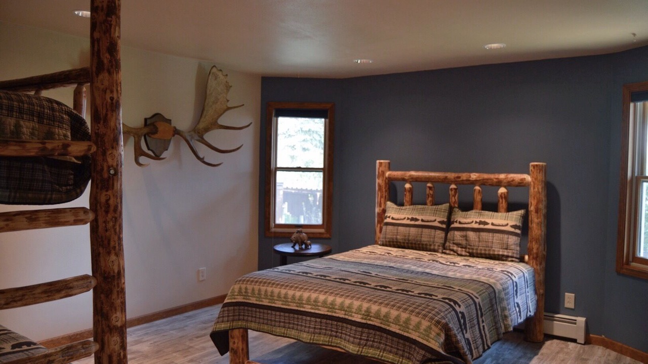 Photo of Bedroom in Kalifornsky
