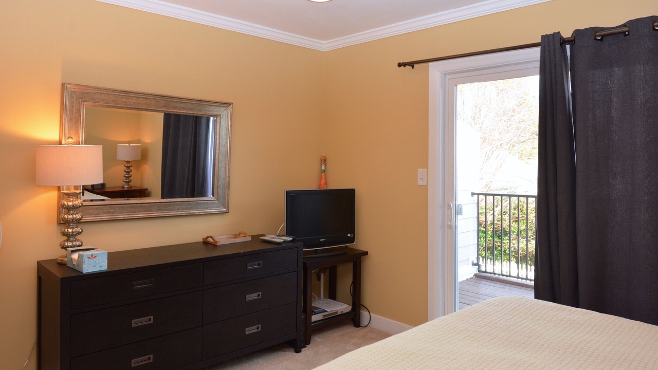 Photo of Bedroom in Country Club Estates