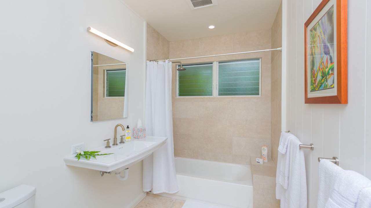 Photo of Bathroom in Kailua