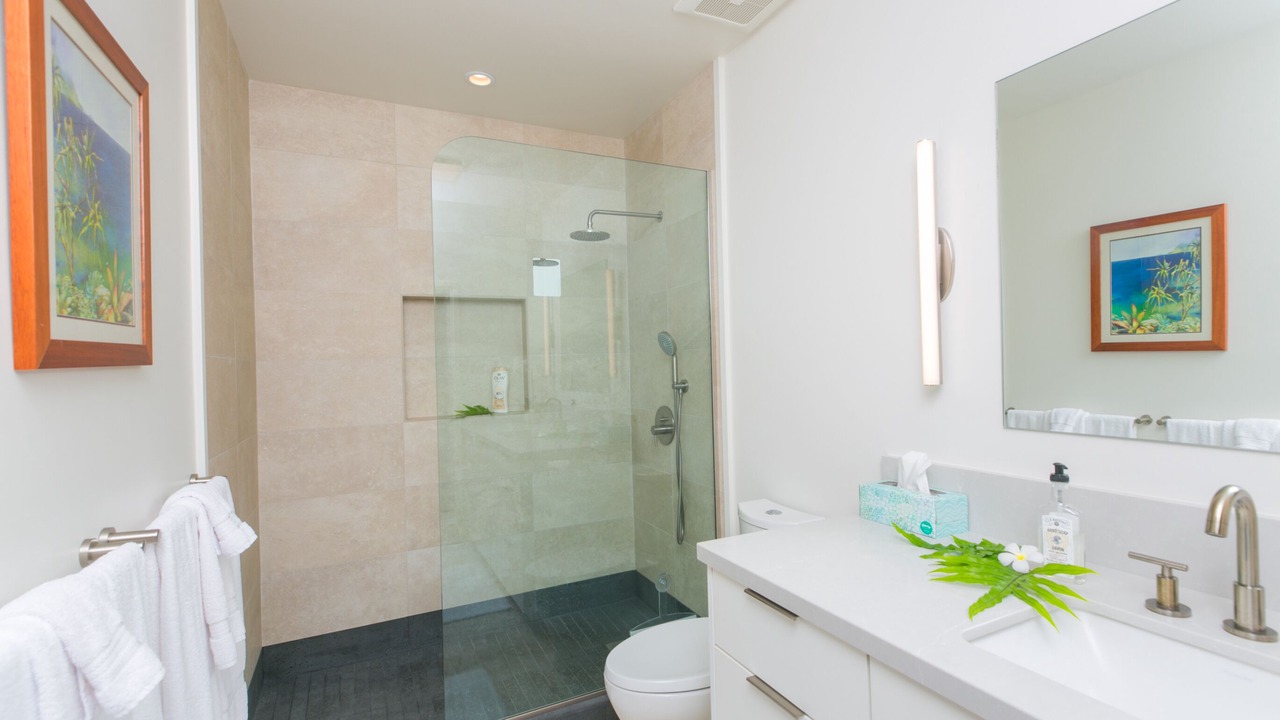 Photo of Bathroom in Kailua