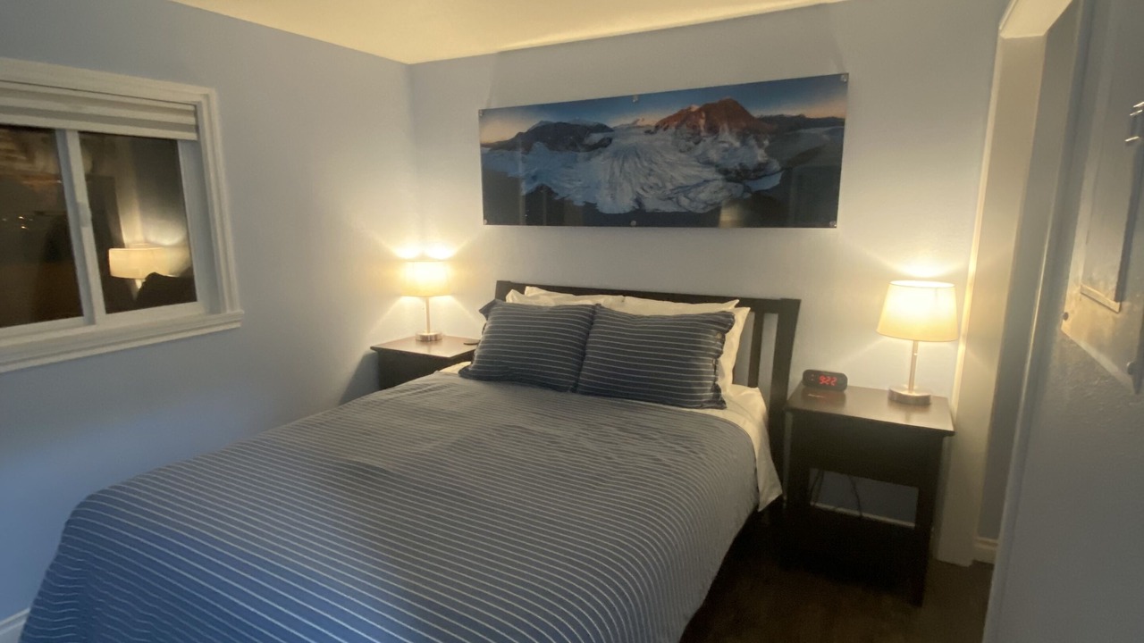 Photo of Bedroom in North Douglas