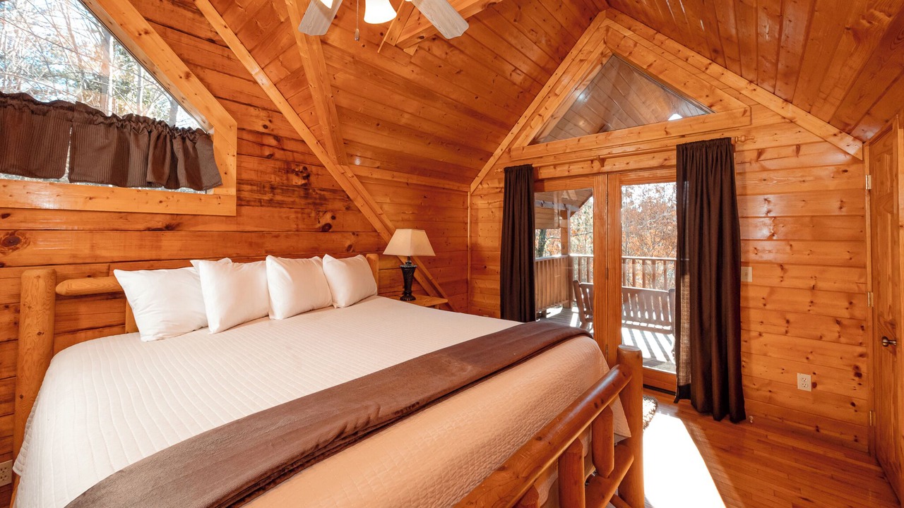 Photo of Bedroom in Sevierville