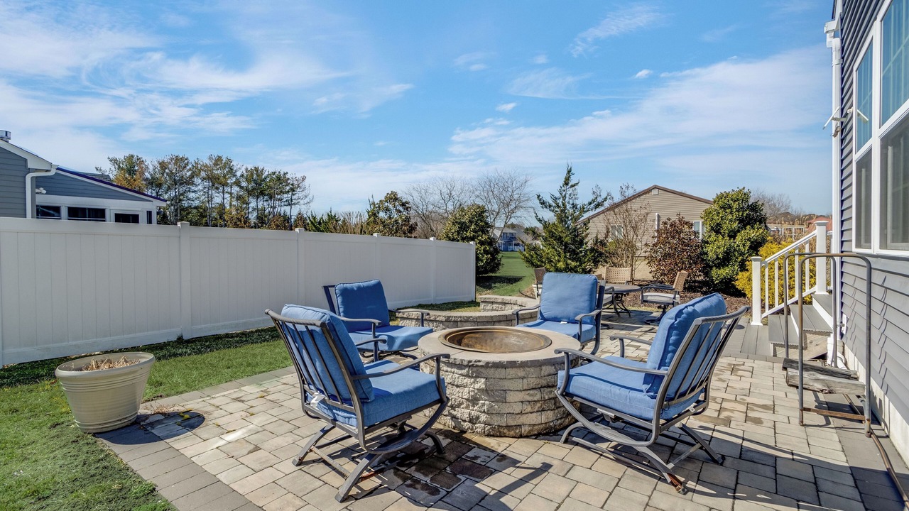 Photo of Patio Balcony in Ocean View