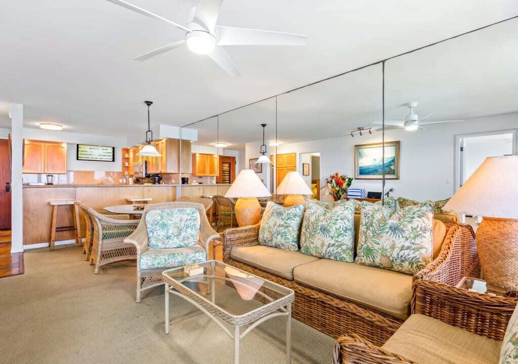 Photo of Livingroom in Poipu