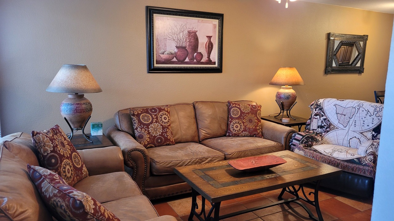 Photo of Livingroom in Tucson