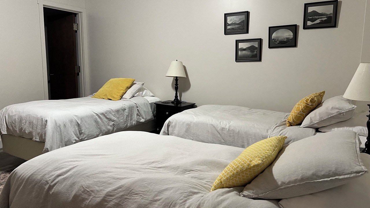 Photo of Bedroom in Sitka