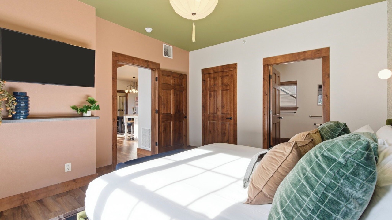 Photo of Bedroom in Indian Point