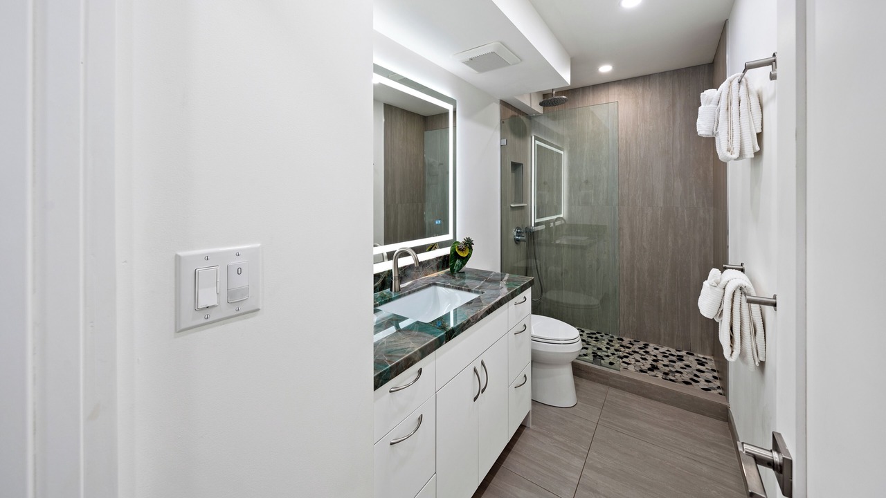 Photo of Bathroom in Kuau