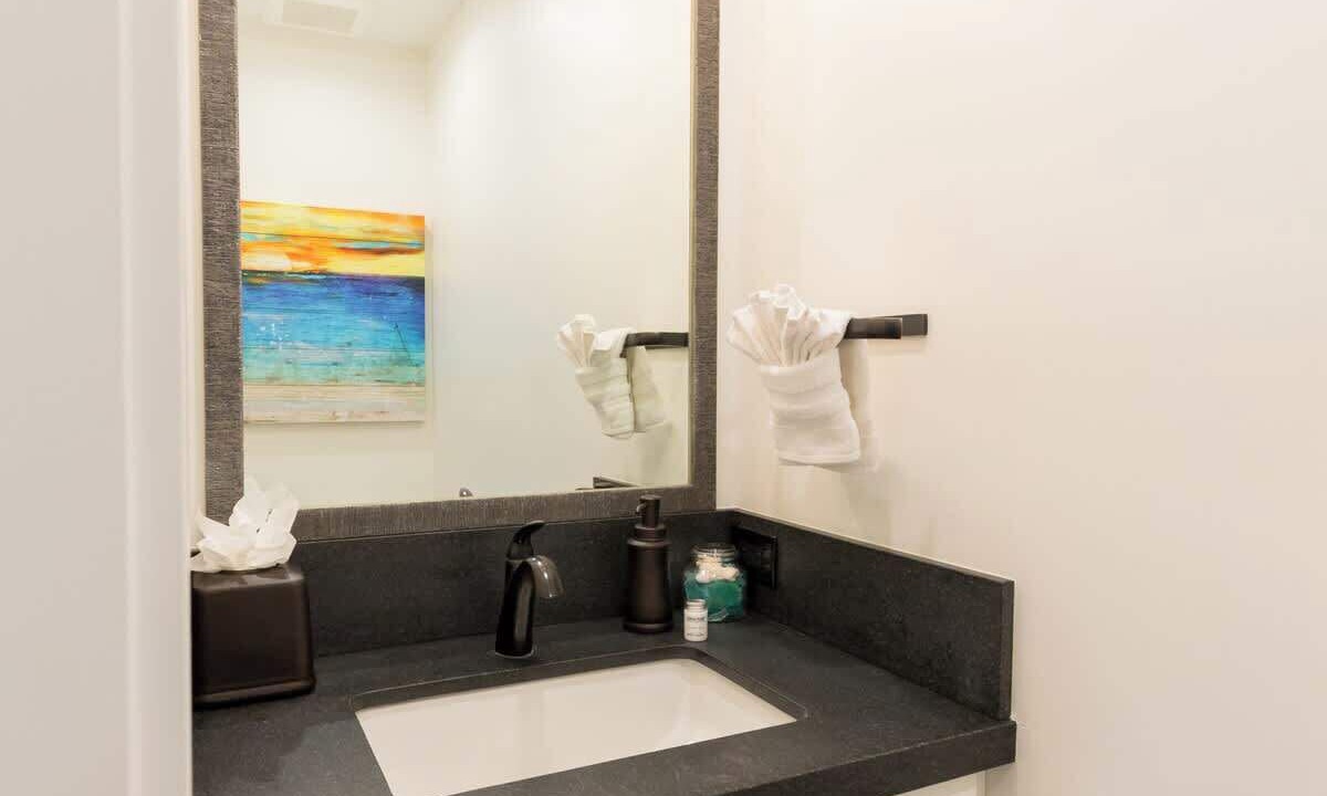 Photo of Bathroom in Kihei