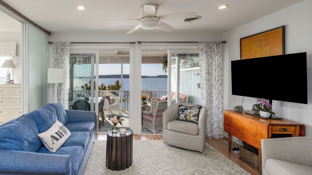 Photo of Livingroom in Dewey Beach