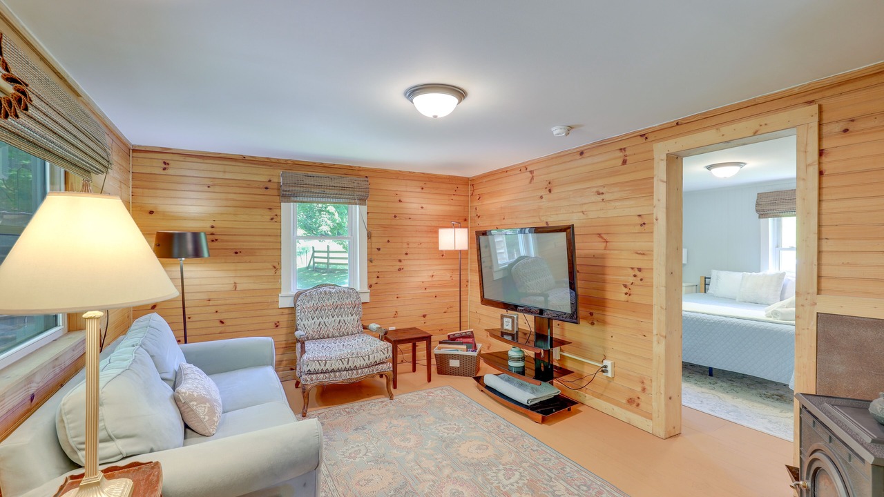 Photo of Bedroom in Marshall