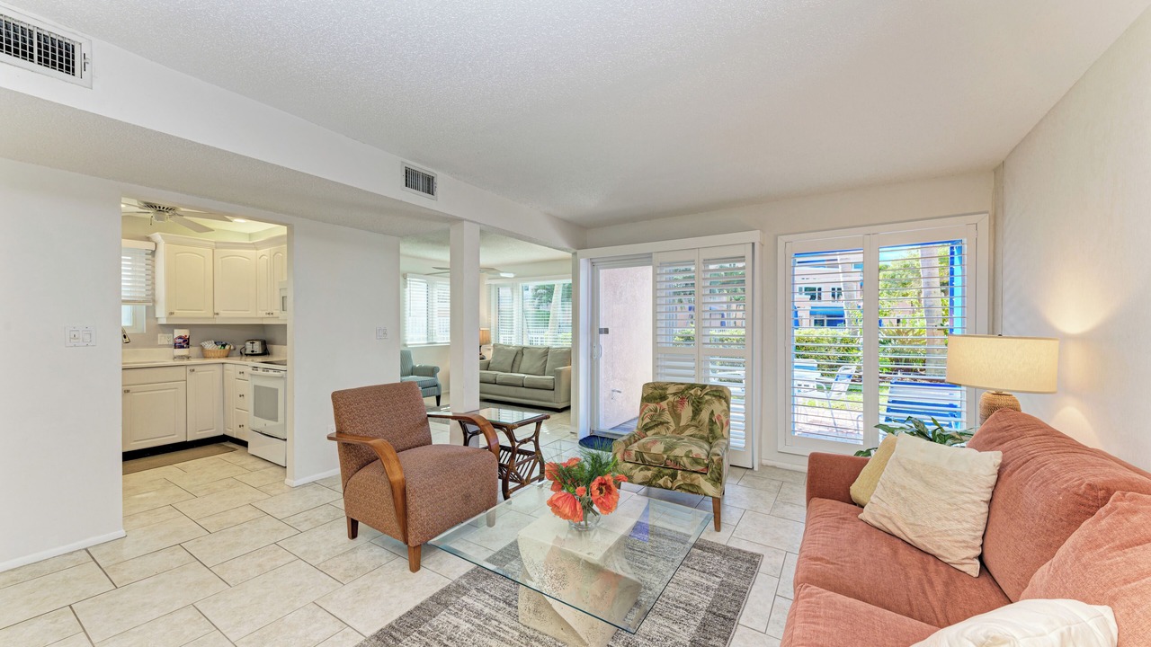 Photo of Livingroom in Longboat Key