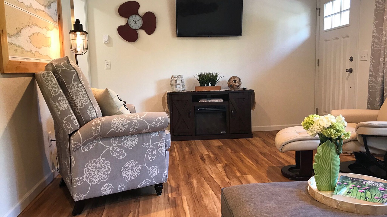 Photo of Livingroom in Ketchikan