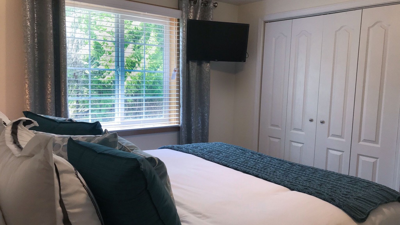 Photo of Bedroom in Ketchikan