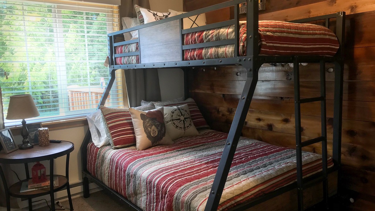 Photo of Bedroom in Ketchikan