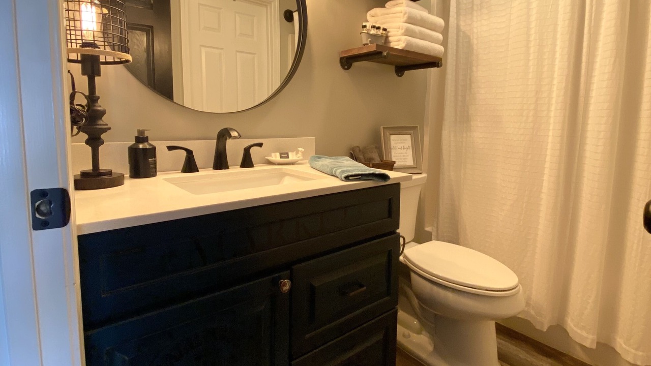 Photo of Bathroom in Kaiser