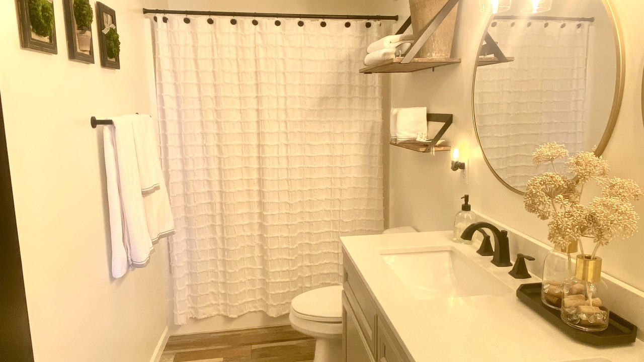 Photo of Bathroom in Kaiser