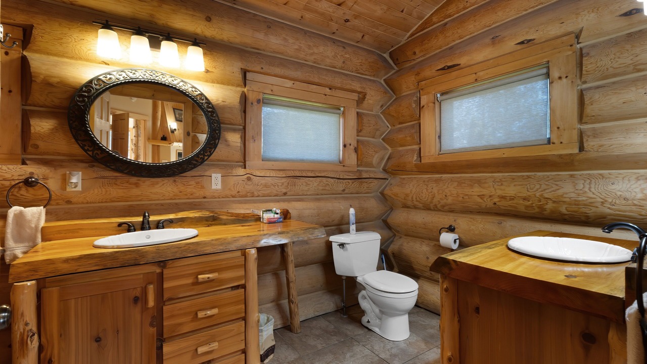 Photo of Bathroom in Warrensburg