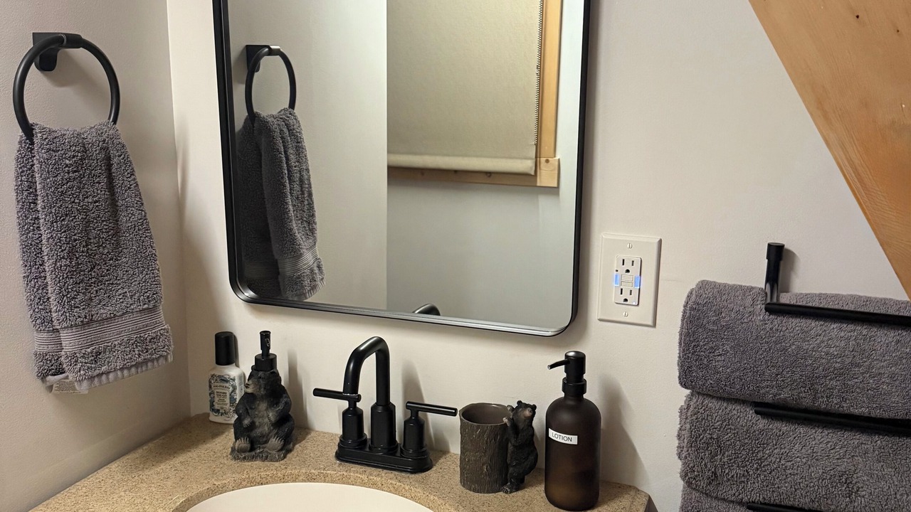 Photo of Bathroom in Peshastin