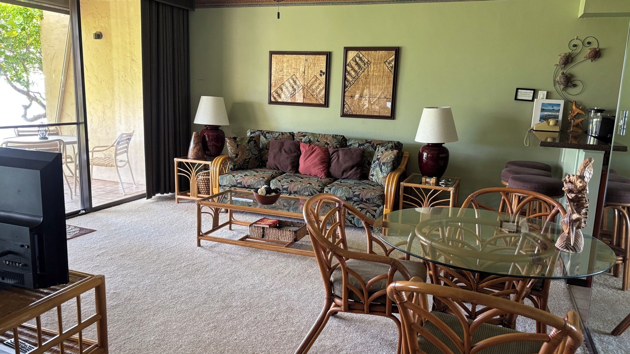 Photo of Livingroom in Napili