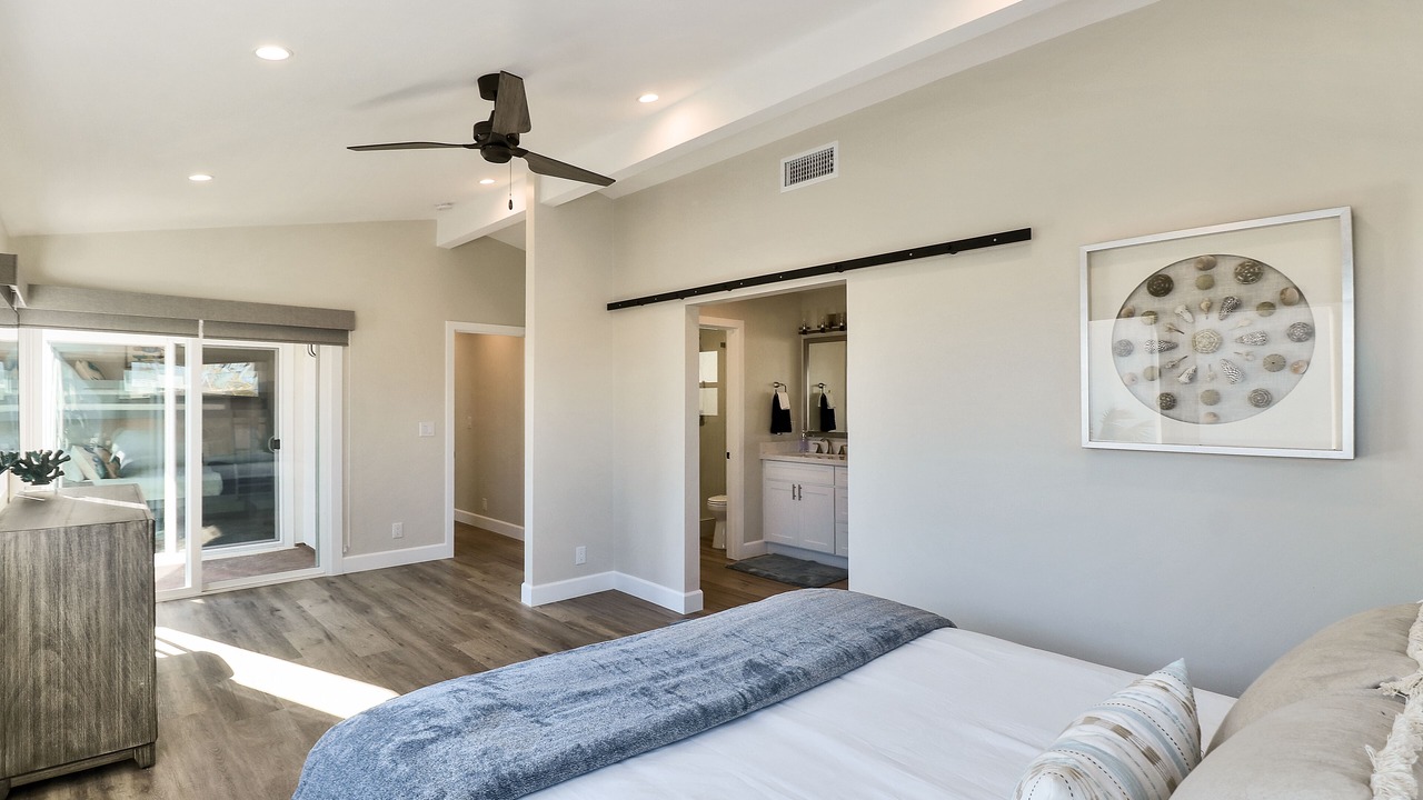 Photo of Bedroom in West Newport