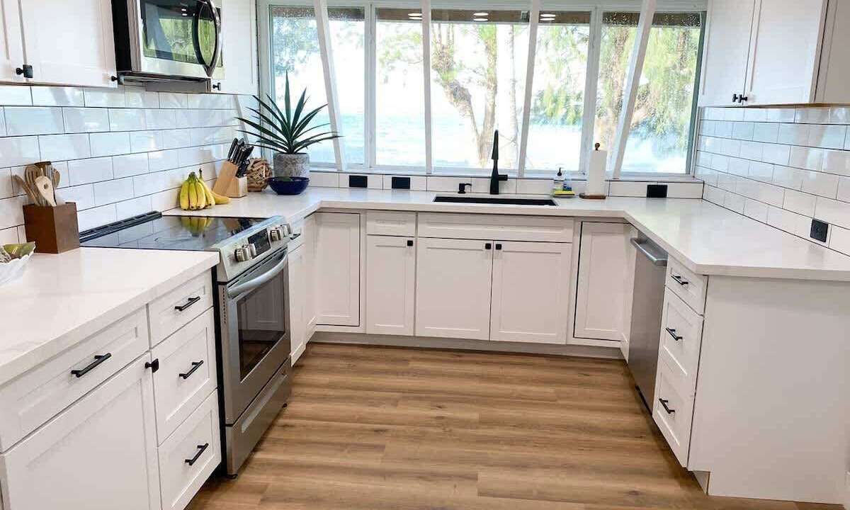 Photo of Kitchen in Punaluu
