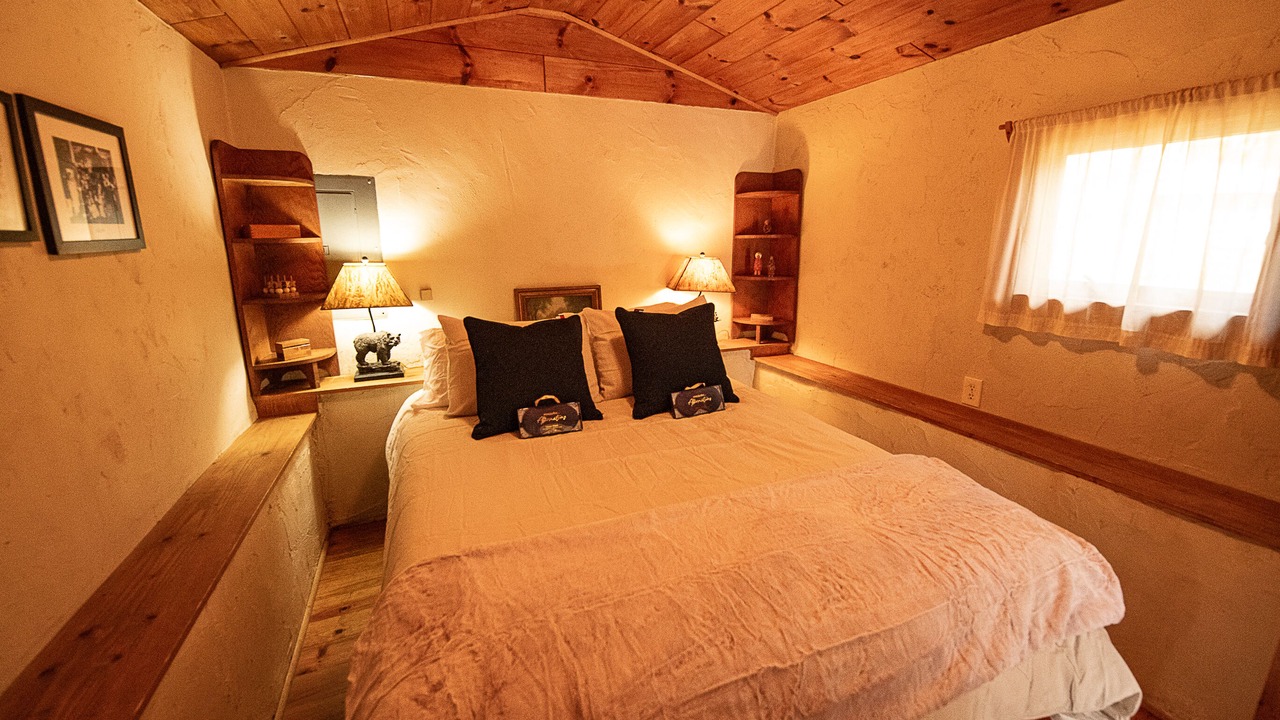Photo of Bedroom in Blakeslee