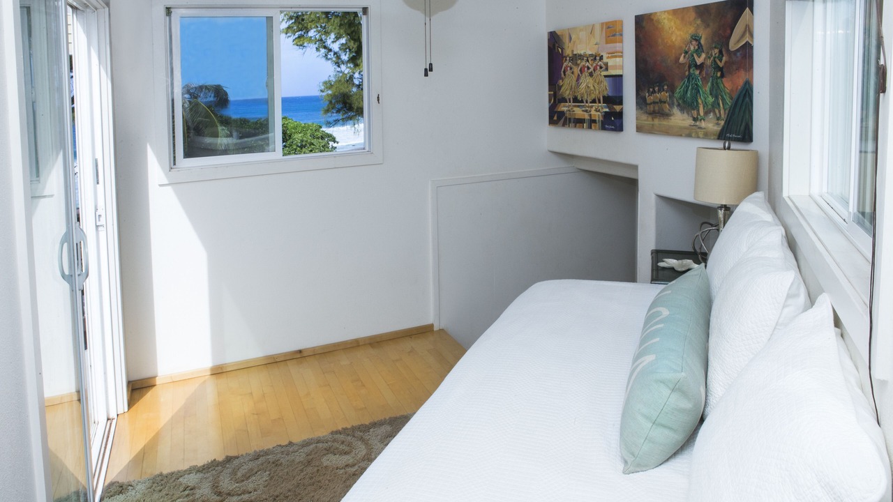 Photo of Bedroom in Pupukea