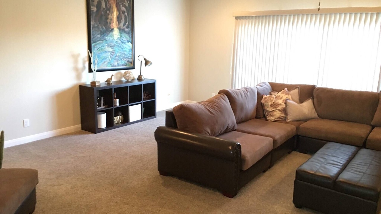 Photo of Livingroom in Hurricane