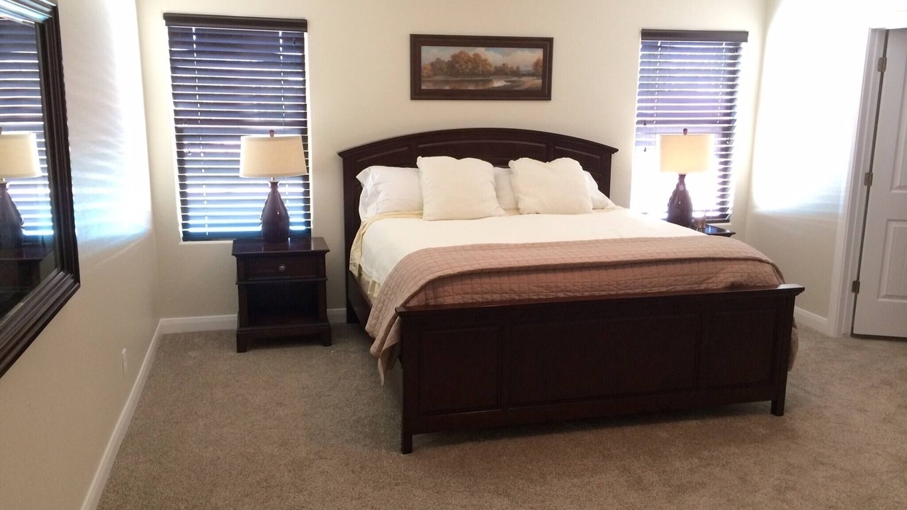 Photo of Bedroom in Hurricane