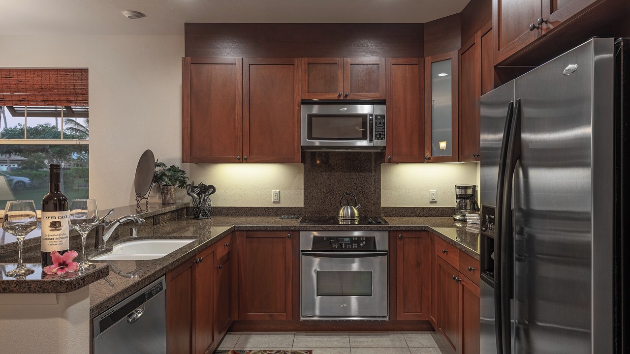 Photo of Kitchen in Waikoloa