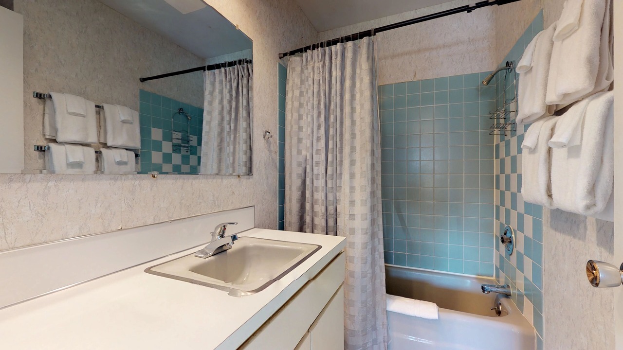 Photo of Bathroom in Neskowin