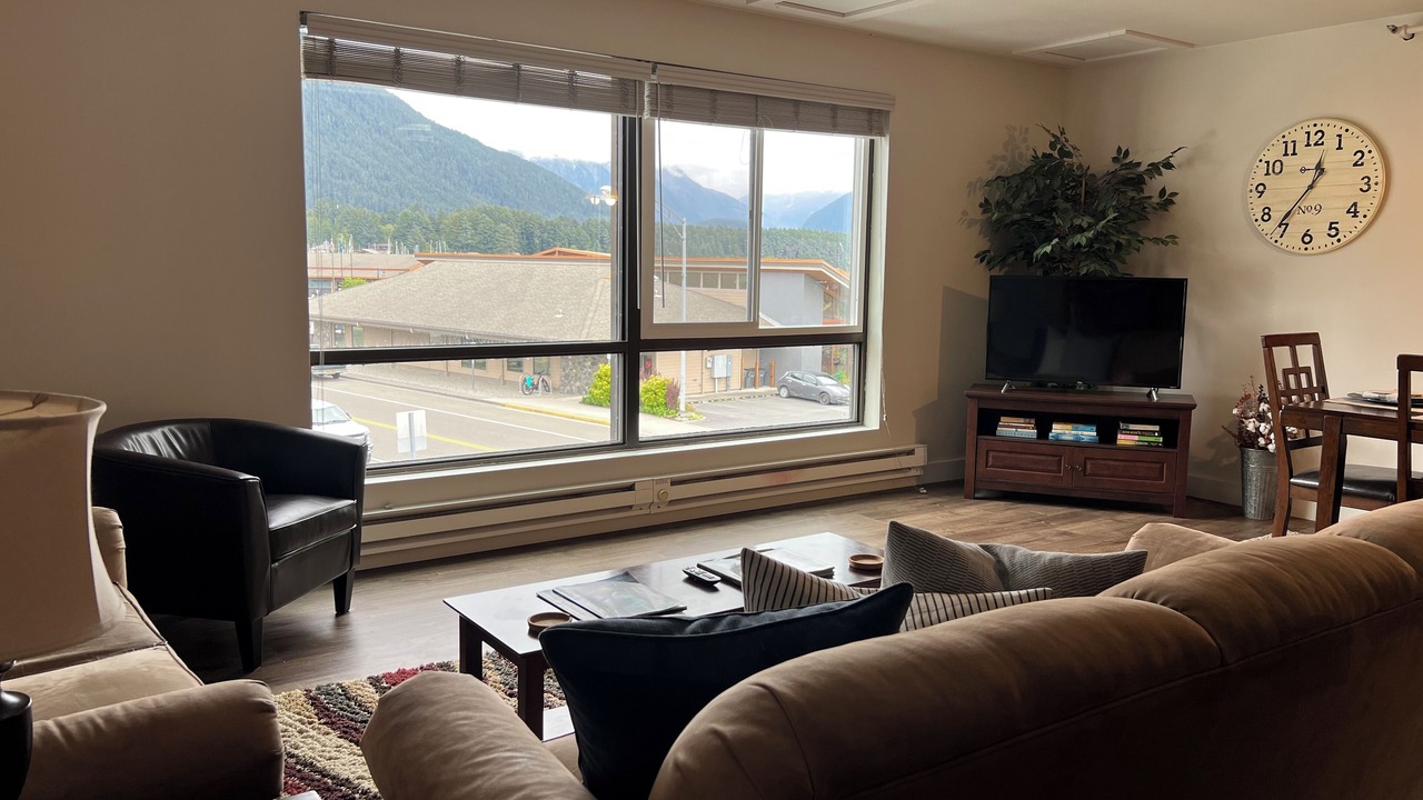 Photo of Livingroom in Sitka